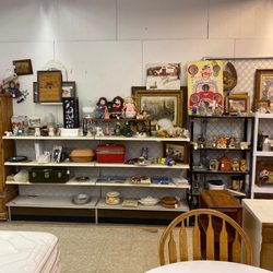 Peter's Park Flea Market