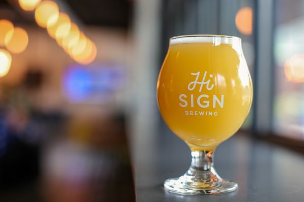 Hi Sign Brewing by null