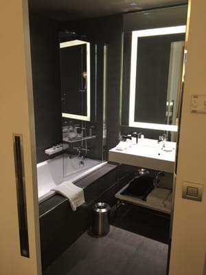 Pullman Brussels Centre Midi by null