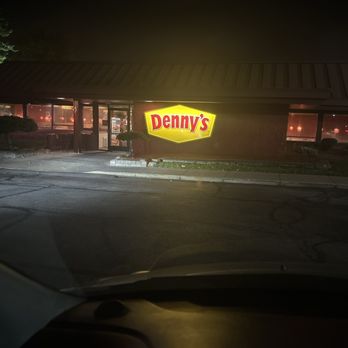 Denny's - Denny's on Wilson Mills Road - Breakfast & Brunch Near Me - Highland Heights, Ohio