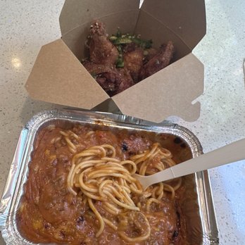 A Plus HK Style Cafe - Chicken Wings + Meat sauce with spaghetti - Cantonese Near Me - Fremont, California A Plus HK Style Cafe - Chicken Wings + Meat sauce with spaghetti - Cantonese Near Me - Fremont, California