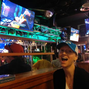 Stingrays Taphouse - Chillin at Stringray's with Pennie - Sports Bars Near Me - Port Aransas, Texas Stingrays Taphouse - Chillin at Stringray's with Pennie - Sports Bars Near Me - Port Aransas, Texas