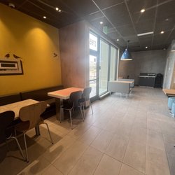 McDonald's - Dining room