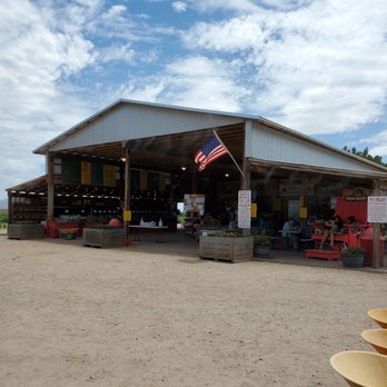 Apple Annie's Produce & Pumpkins - The produce stand. - Farmers Market Near Me - Willcox, Arizona Apple Annie's Produce & Pumpkins - The produce stand. - Farmers Market Near Me - Willcox, Arizona