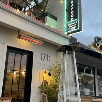 BeachLife Grotto - Seafood Near Me - Redondo Beach, California BeachLife Grotto - Seafood Near Me - Redondo Beach, California