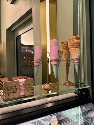 Anita La Mamma del Gelato by null