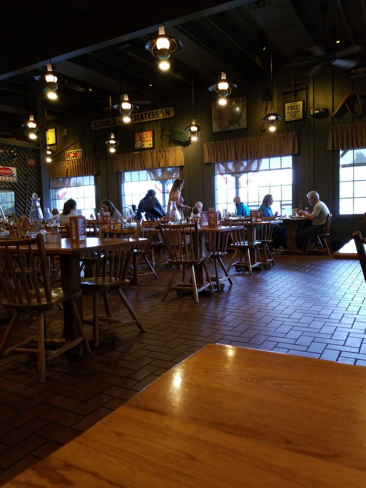 CRACKER BARREL OLD COUNTRY STORE American (Traditional) 1909 Uncle