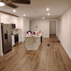 B & B Painting & More - This is my kitchen, Derrick repainted it for me. He repainted the hole house white, it looks so much brighter an spacious with the white