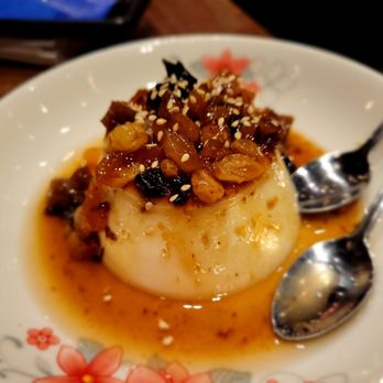 Comptoir Libanais - Lebanese Near Me - Kensington, XGL