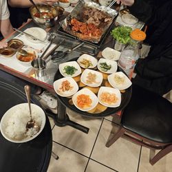Be-One Korean BBQ - Family dinner