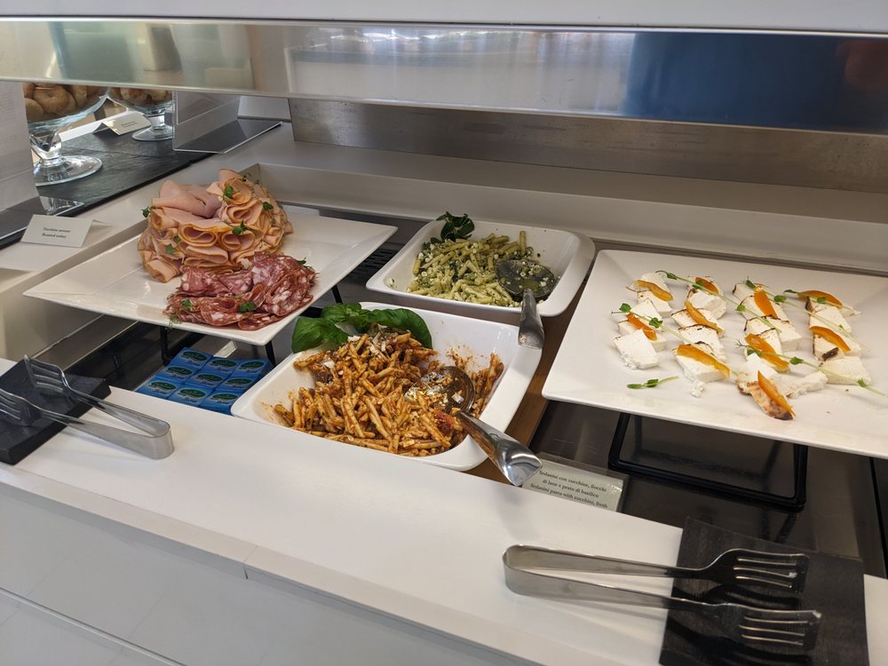 PIAZZA VENEZIA LOUNGE Rome Fiumicino Airport, Fiumicino, Roma, Italy