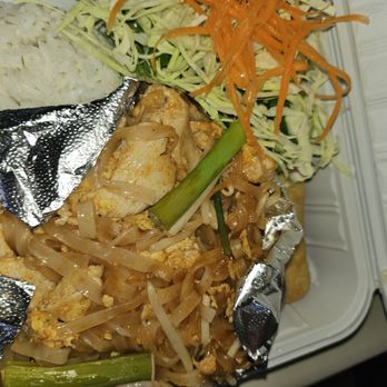 Lomita Thai Cafe - Pad THIA - Thai Near Me - Lomita, California Lomita Thai Cafe - Pad THIA - Thai Near Me - Lomita, California