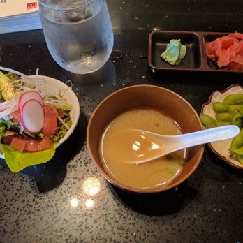 Sushido - Miso soup and edamame, and a lovely sashimi salad - Sushi Bars Near Me - Tacoma, Washington