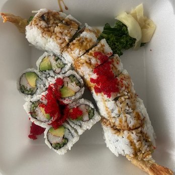 Roll & Roll by JC Mart - Lunch Special - #18 California and Dynamite Roll (includes miso soup, not shown) - Sushi Bars Near Me - Toronto, Ontario Roll & Roll by JC Mart - Lunch Special - #18 California and Dynamite Roll (includes miso soup, not shown) - Sushi Bars Near Me - Toronto, Ontario