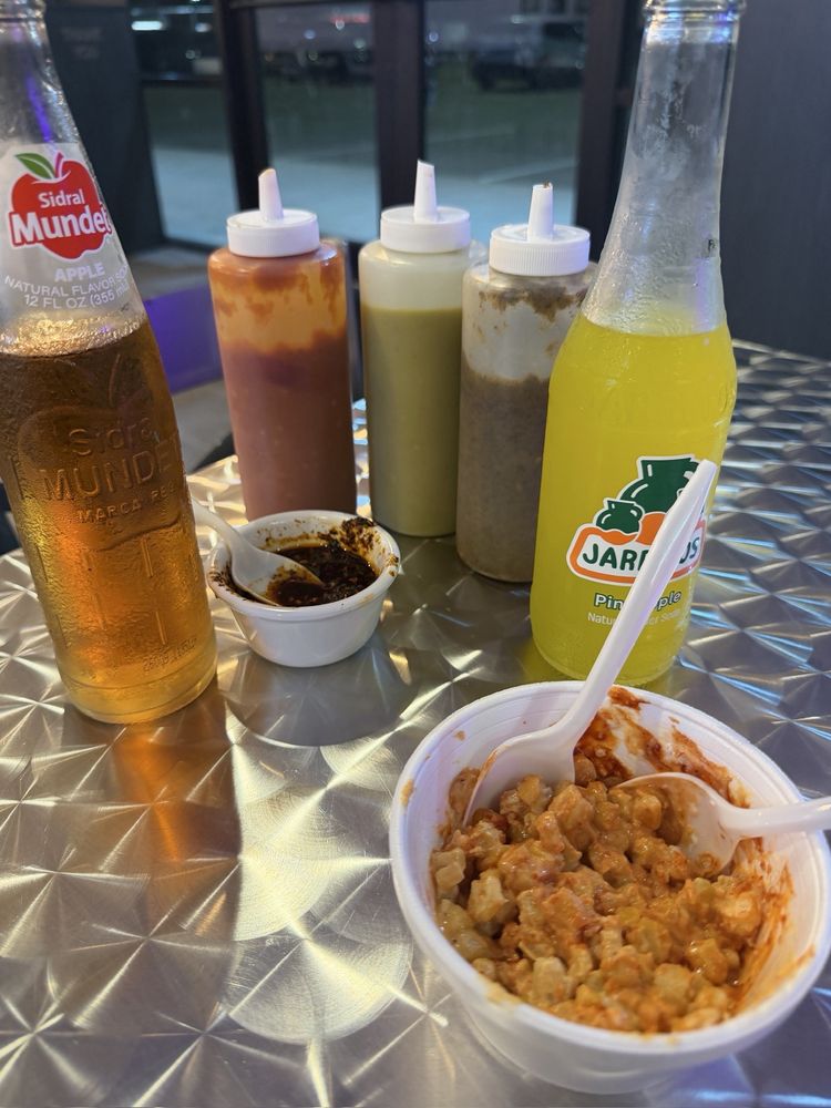 Los Tacos