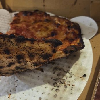 Frank Pepe Pizzeria - Burnt - Pizza Near Me - Plantation, Florida Frank Pepe Pizzeria - Burnt - Pizza Near Me - Plantation, Florida