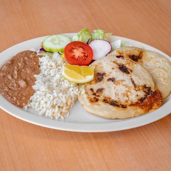 Con Sabor Salvadoreño - Pupusa combo - Salvadoran Near Me - San Fernando Valley, California Con Sabor Salvadoreño - Pupusa combo - Salvadoran Near Me - San Fernando Valley, California