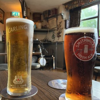 Reel Inn - Warten auf die Musi - Pubs Near Me Reel Inn - Warten auf die Musi - Pubs Near Me