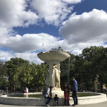 Dupont Circle - Landmarks & Historical Buildings Near Me - Washington, DC, District of Columbia