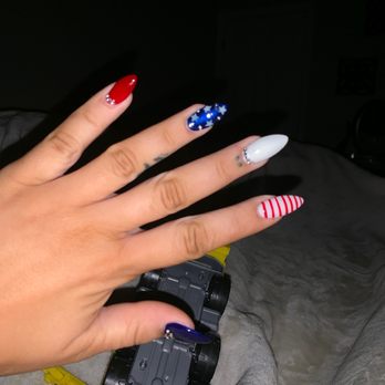 Cee Cee Nails - Nails - Nail Salons Near Me - Vista, California