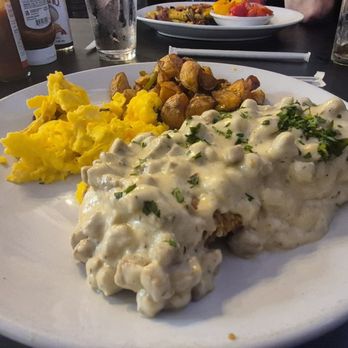 Toast Kitchen & Bar - Country fried steak - Breakfast & Brunch Near Me - Brea, California Toast Kitchen & Bar - Country fried steak - Breakfast & Brunch Near Me - Brea, California