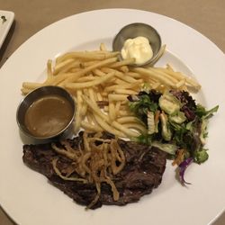 Entre-Côte Riverin - Bavette de boeuf et les frites sont à volonté!
