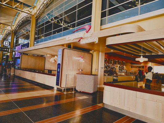 Ronald Reagan Washington National Airport by null