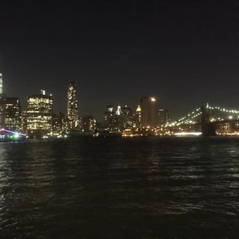 Brooklyn Bridge Park - at Pier 1 - Parks Near Me - Brooklyn, New York