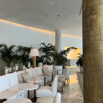 The Miami Beach EDITION - Hotels Near Me - Miami Beach, Florida The Miami Beach EDITION - Hotels Near Me - Miami Beach, Florida