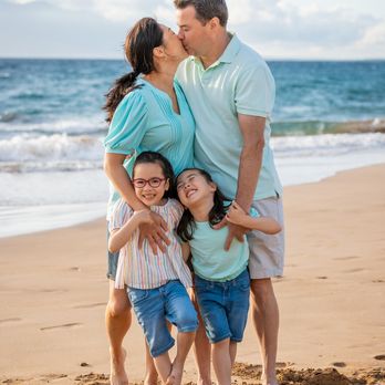 Frank Bernasek Photography - Session Photography Near Me - Lahaina, Hawaii Frank Bernasek Photography - Session Photography Near Me - Lahaina, Hawaii