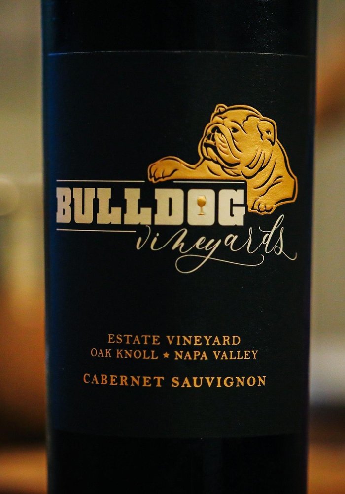 Bulldog Vineyards Logo