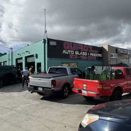 Exterior photo of Quiroz Auto Glass - Oxnard, California Exterior photo of Quiroz Auto Glass - Oxnard, California