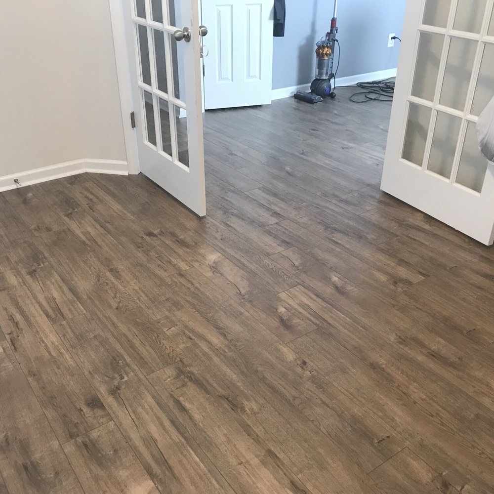 R & T Direct Flooring - Flooring Near Me - Mount Juliet, Tennessee R & T Direct Flooring - Flooring Near Me - Mount Juliet, Tennessee