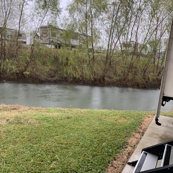 Wildwood Lakes - You can fish. And feed the fish. - RV Parks Near Me - Crosby, Texas Wildwood Lakes - You can fish. And feed the fish. - RV Parks Near Me - Crosby, Texas