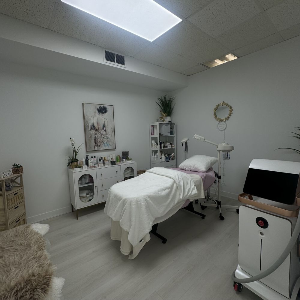 BELLEZA MED SPA AND CLINIC Updated October 2024 Request an Appointment 15 Photos 4528