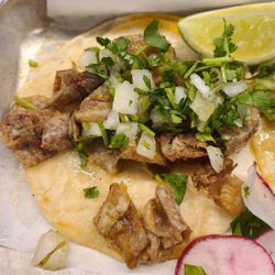 Taqueria y birrieria las cuatro milpas - Tacos Tripa