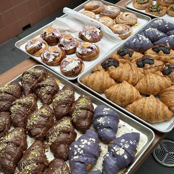 Tiny Croissanterie - Bakeries Near Me - Sunnyvale, California Tiny Croissanterie - Bakeries Near Me - Sunnyvale, California