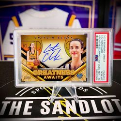 The Sandlot Sports - Caitlin Clark On-Card AUTO Gold Refractor /50 - PSA 10 GEM MINT