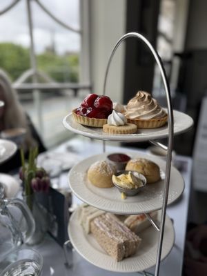 The Willow Tea Rooms by null