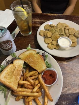 McSwiggan's Irish Pub by null