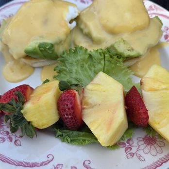 Eggstasy - Avocado Benedict with fruit - Breakfast & Brunch Near Me - Scottsdale, Arizona