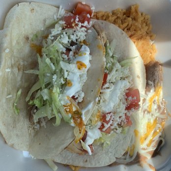 Border Grill Fresh-Mex - Chicken and pastor tacos. I had already eaten the carnitas one. - Tacos Near Me - Orlando, Florida Border Grill Fresh-Mex - Chicken and pastor tacos. I had already eaten the carnitas one. - Tacos Near Me - Orlando, Florida