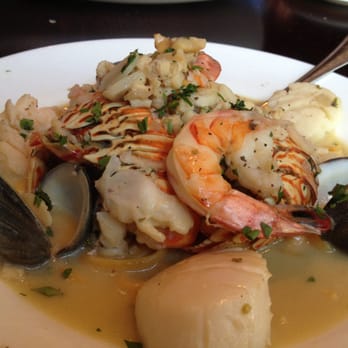 Paisano's Restaurant - Italian Near Me - Rutherford, New Jersey Paisano's Restaurant - Italian Near Me - Rutherford, New Jersey