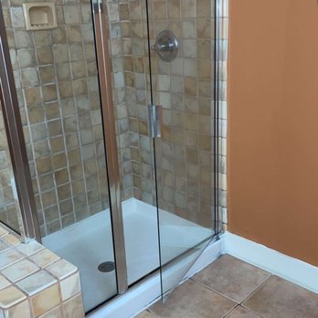 Turtle Cay Resort - Shower - Hotels Near Me - Virginia Beach, Virginia Turtle Cay Resort - Shower - Hotels Near Me - Virginia Beach, Virginia