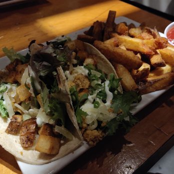 The Jack - Chorizo tacos (with tofu) - American Near Me - Camden, Maine The Jack - Chorizo tacos (with tofu) - American Near Me - Camden, Maine