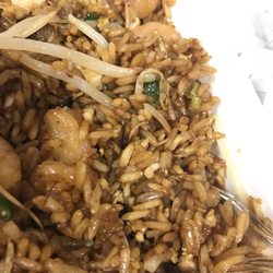 Silver Lake Chinese Restaurant - Undercooked fried rice. You can see the hard white rice bits.