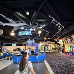 Hillsborough Cinemas - Lobby