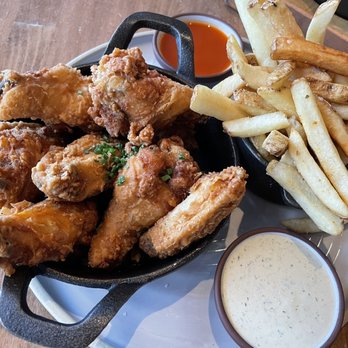 Yardbird Table & Bar - Yardbird Chicken Wings - Southern Near Me - Miami Beach, Florida