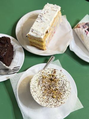 Mara's Italian Pastries by null