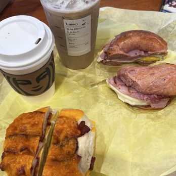 Starbucks - Coffee & Tea Near Me - Fresno, California